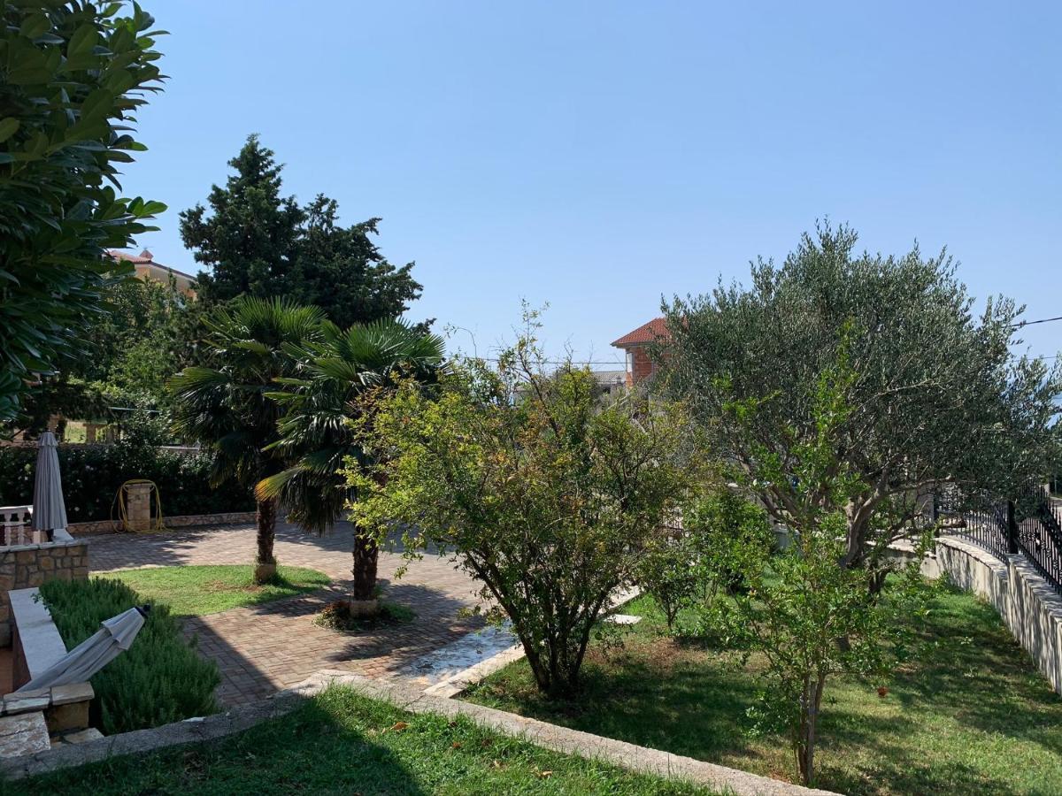 Apartments Ban Novi Vinodolski Luaran gambar