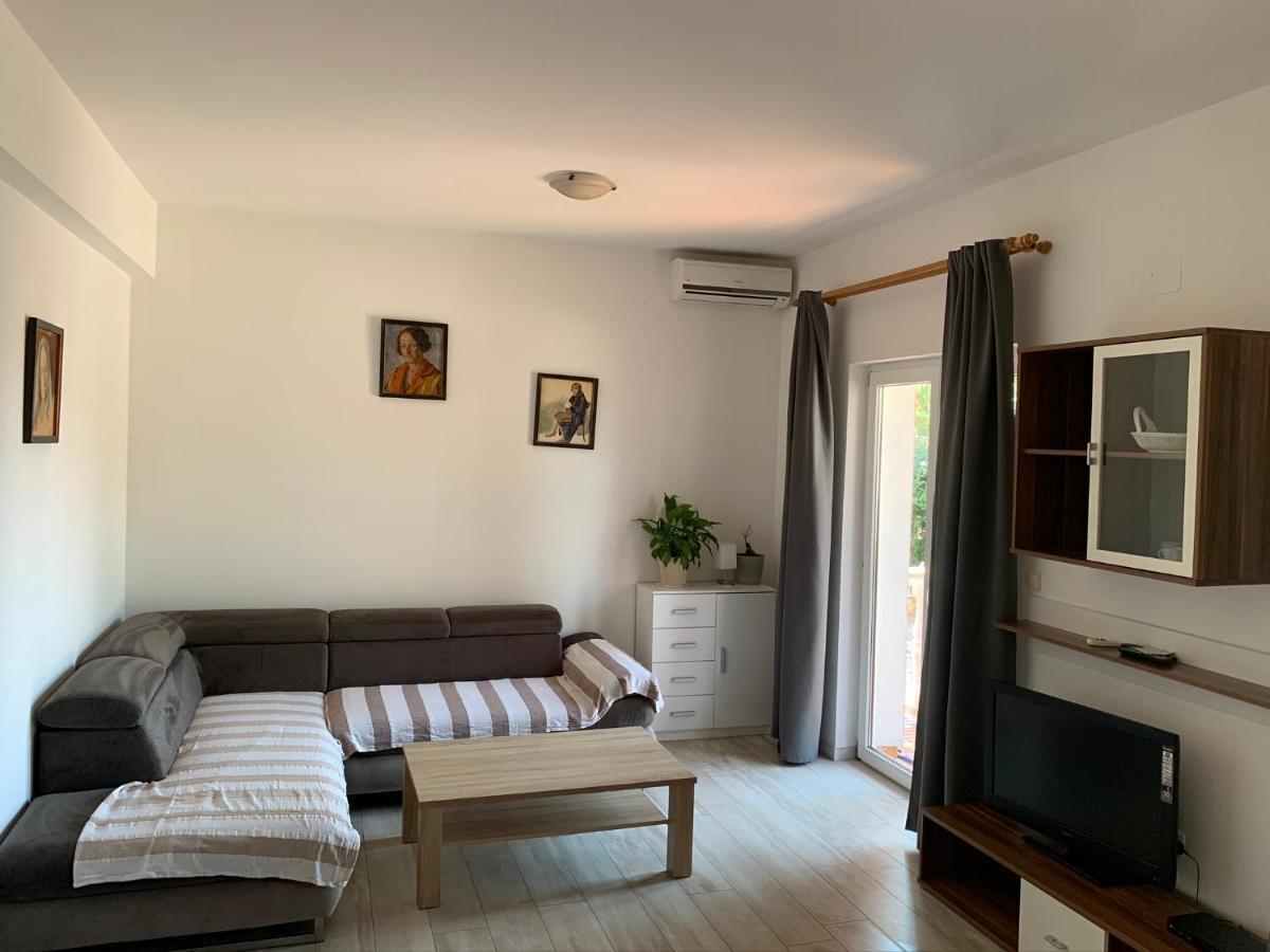 Apartments Ban Novi Vinodolski Luaran gambar