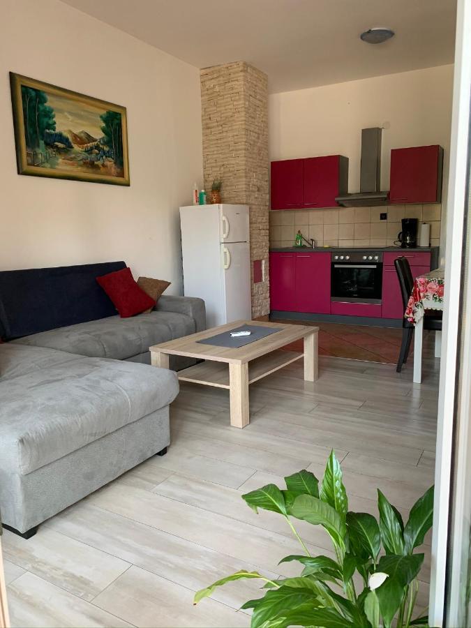 Apartments Ban Novi Vinodolski Luaran gambar
