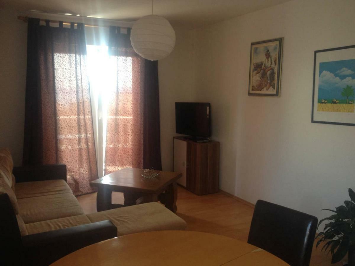 Apartments Ban Novi Vinodolski Luaran gambar