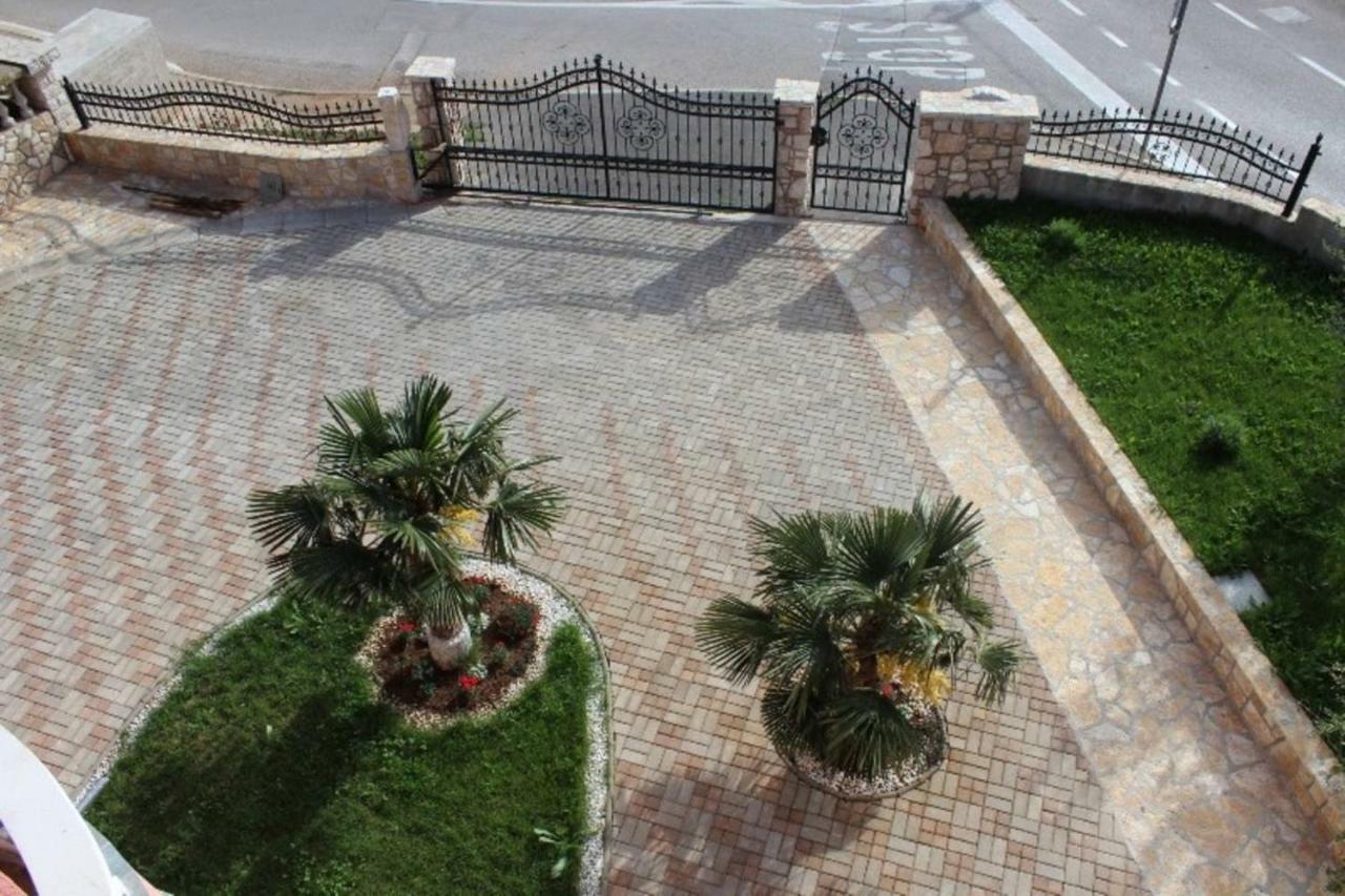 Apartments Ban Novi Vinodolski Luaran gambar