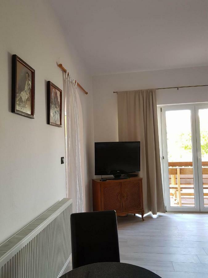 Apartments Ban Novi Vinodolski Luaran gambar