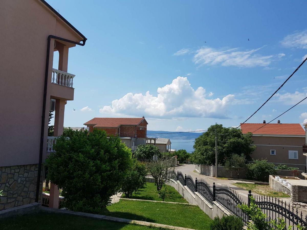 Apartments Ban Novi Vinodolski Luaran gambar