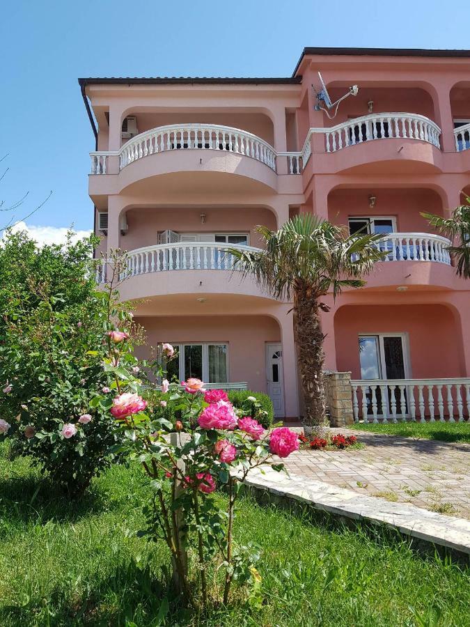 Apartments Ban Novi Vinodolski Luaran gambar